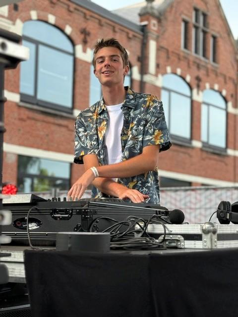 DJ MAS
