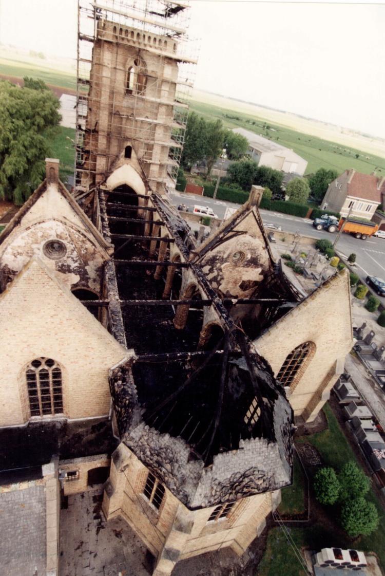 Schore - de kerk na de brand