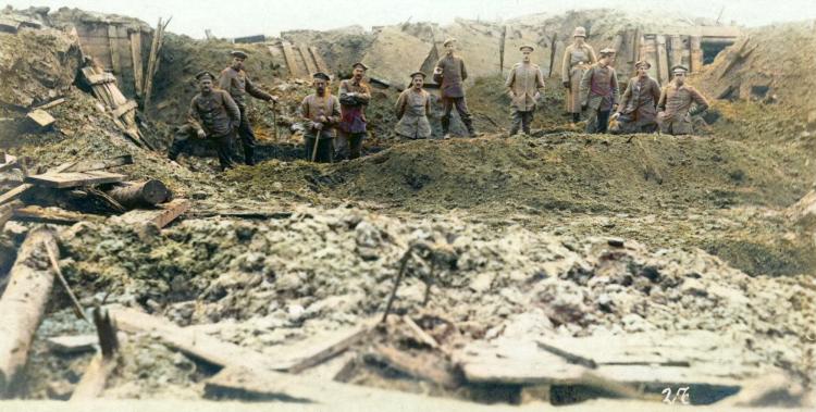 WO1 soldaten aan de loopgraven