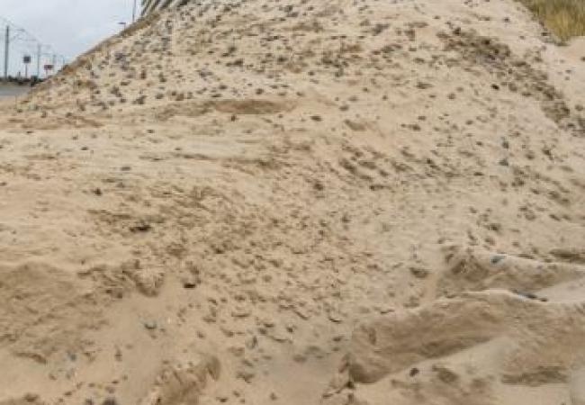 zand