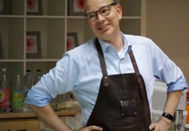 Luistervinken ‘Hedendaagse en culinaire etiquette’ © Franky Malbrancke