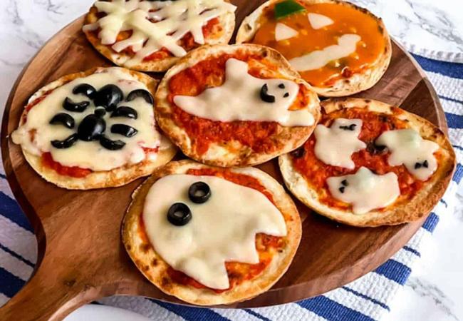 Workshop pizza in halloweenthema versieren © Pudge factor