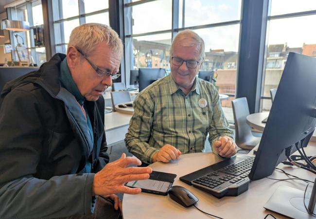 Computerbuddy in de bib: Hulp bij digitale vragen! © Bib Middelkerke