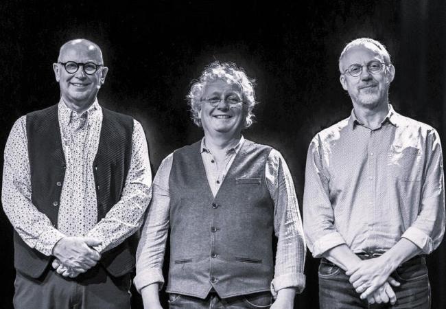 Nieuwe Feiten: “Wij komen van Oosten” © MI