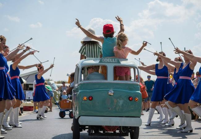 Streetmart - Volkswagen Busmeeting Westende © Gemeentebestuur Middelkerke