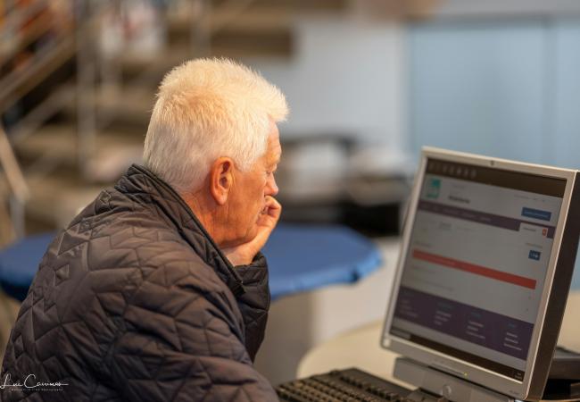 Digitaal mee: Wegwijs in de overheid © Luc Cassiman