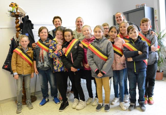 4e leerjaar De Duinpieper Westende op bezoek in het gemeentehuis