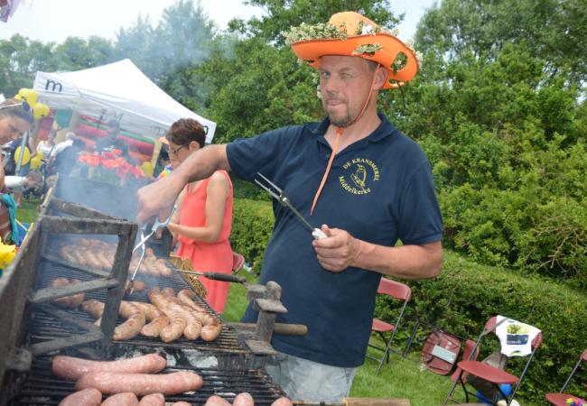Uitbater gezocht: drankuitbating en eetstandjes op Feest in het Park