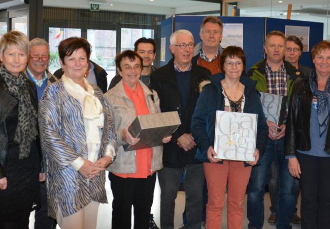 Gemeentebestuur Middelkerke huldigt amateurfotografen