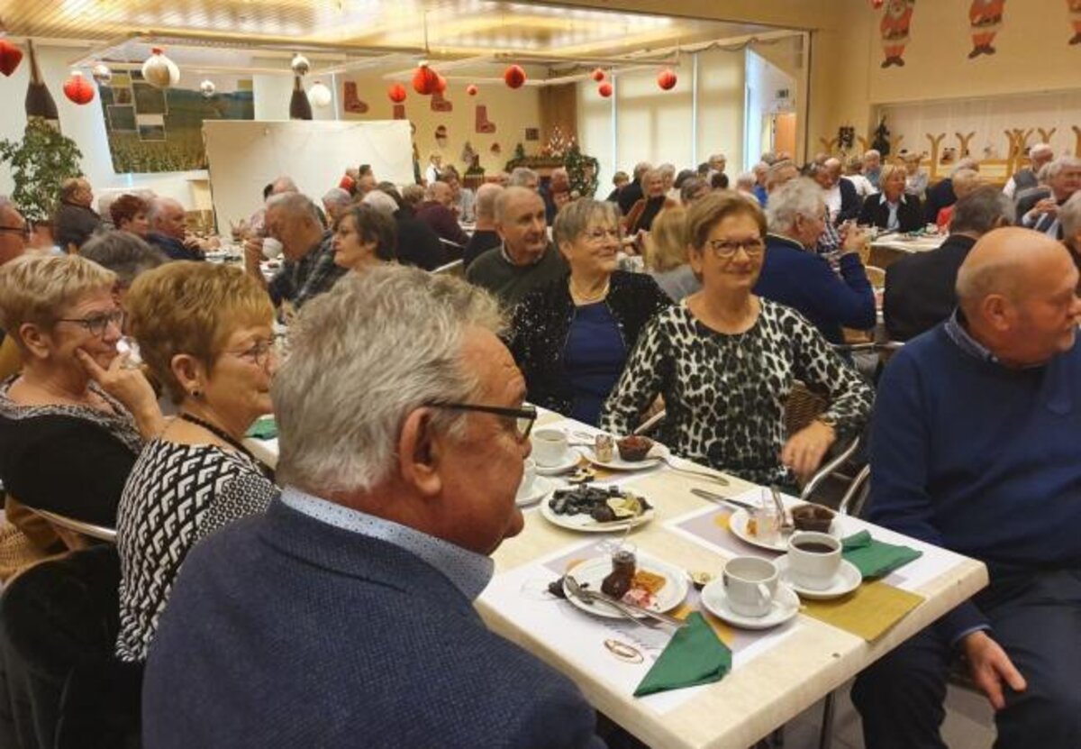 42 gouden koppels gevierd