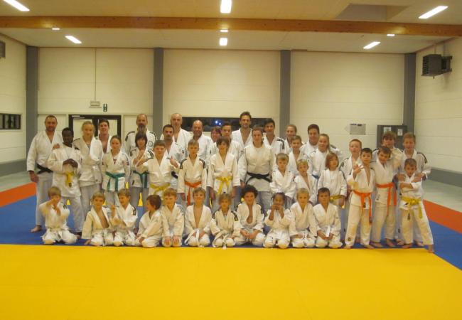 Nieuwe tatami en sportvloer voor judolokaal