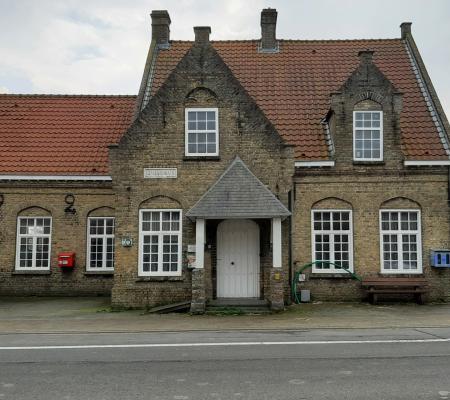 Oud gemeentehuis Mannekensvere