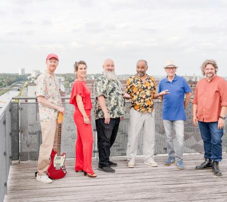 Ronny Mosuse en bandleden: Dorpsklap © Cultuurstek