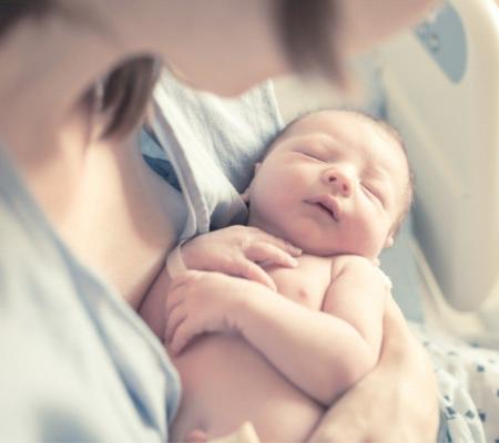 EHBO bij baby's en jonge kinderen © MI