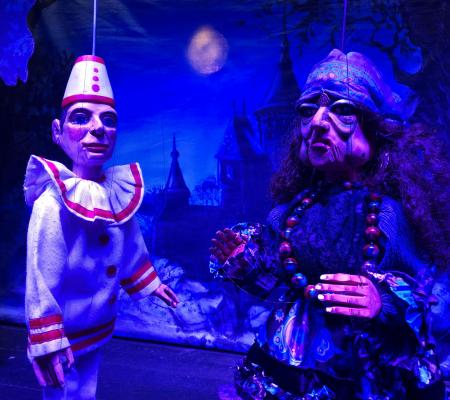 Poppentheater Pedrolino: Het krakend kasteel (6+) © Pierke