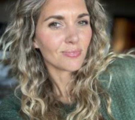 Luistervinken: Ine Beyen met  “Vrouwenwielrennen vroeger en nu” © Ine Beyen