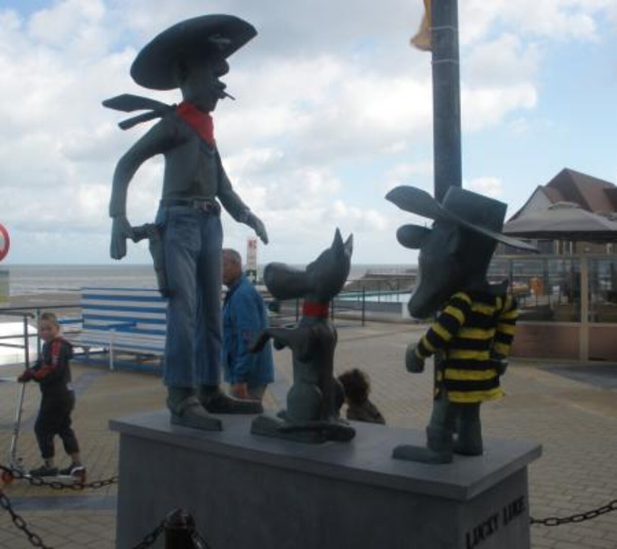 Lucky Luke and the Daltons