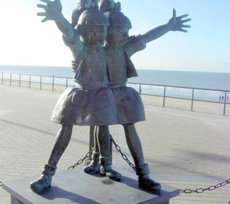 The Twins Annemieke et Rozemieke
