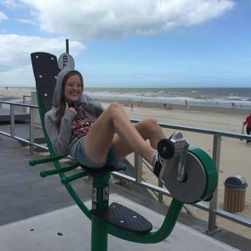 Deze zomer ook fitness toestellen op de zeedijk in Westende