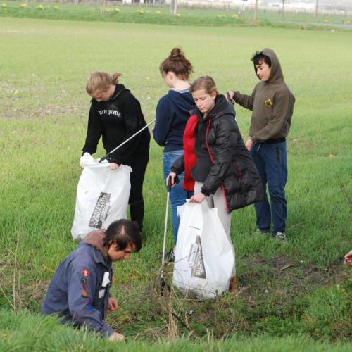 Opruimacties in Sint-Pieters-Kapelle, Schore en Mannekensvere