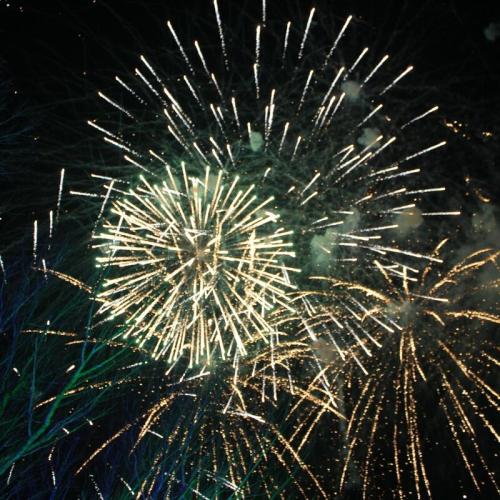 Vuurwerk, voetzoekers, wensballonnen en andere knallen