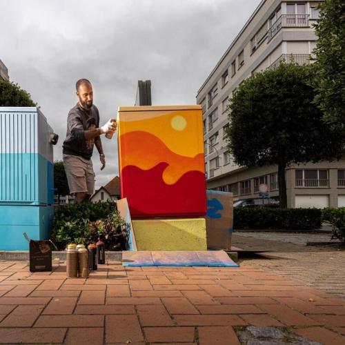 Tour Elentrik apporte couleur et créativité dans les rues