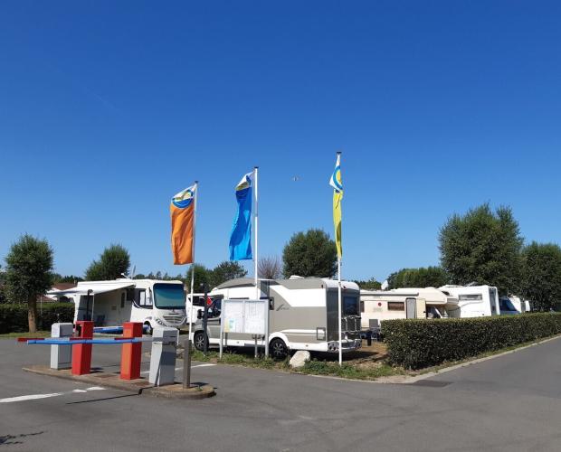 Kompas Camperpark Lombardsijde
