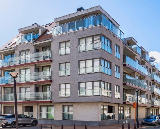 Marie Franck apt 402 ***